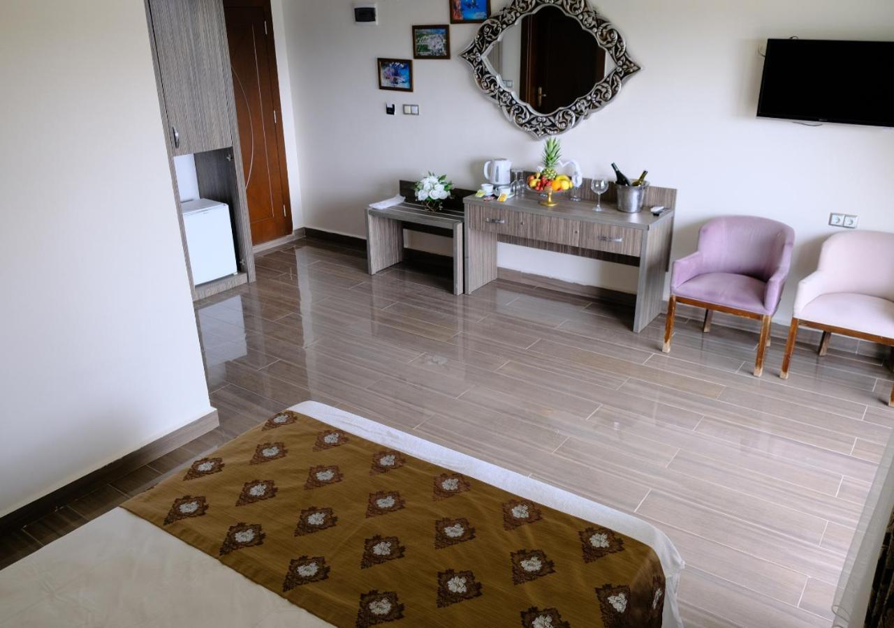 Truva Life Hotel Samandag Εξωτερικό φωτογραφία