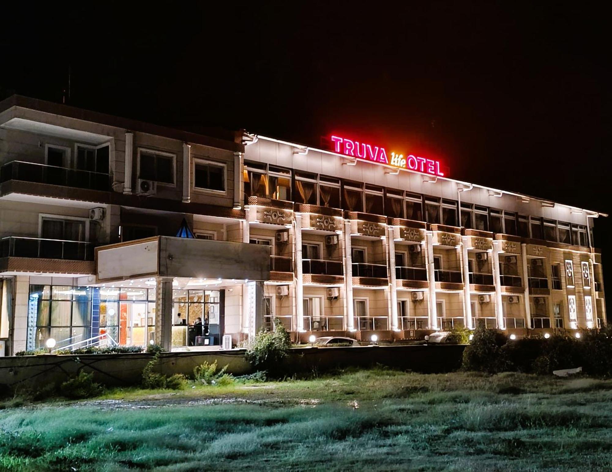 Truva Life Hotel Samandag Εξωτερικό φωτογραφία
